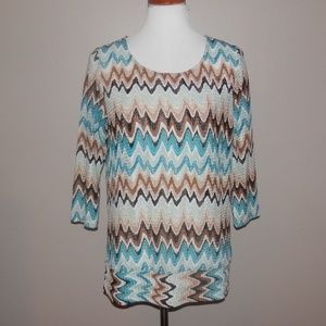 CHICO'S TRAVELERS Top 1 Medium Chevron Zigzag